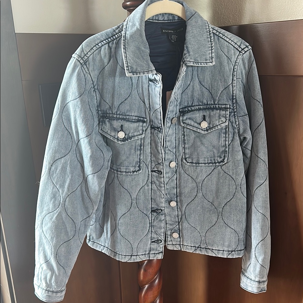 Quilted Light Blue Denim Jacket Quilted Light Blue Denim Jacket
